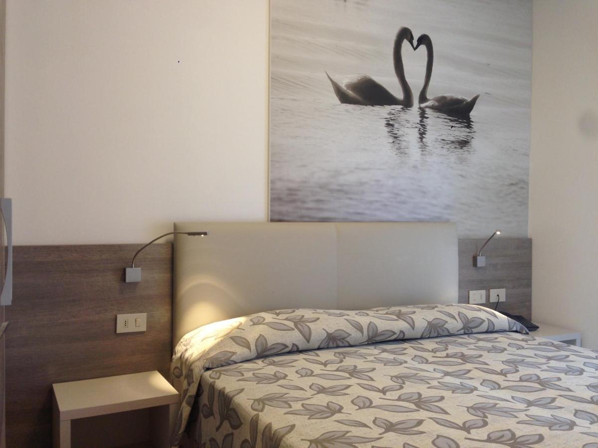 Hotel Lux Caorle Exterior foto