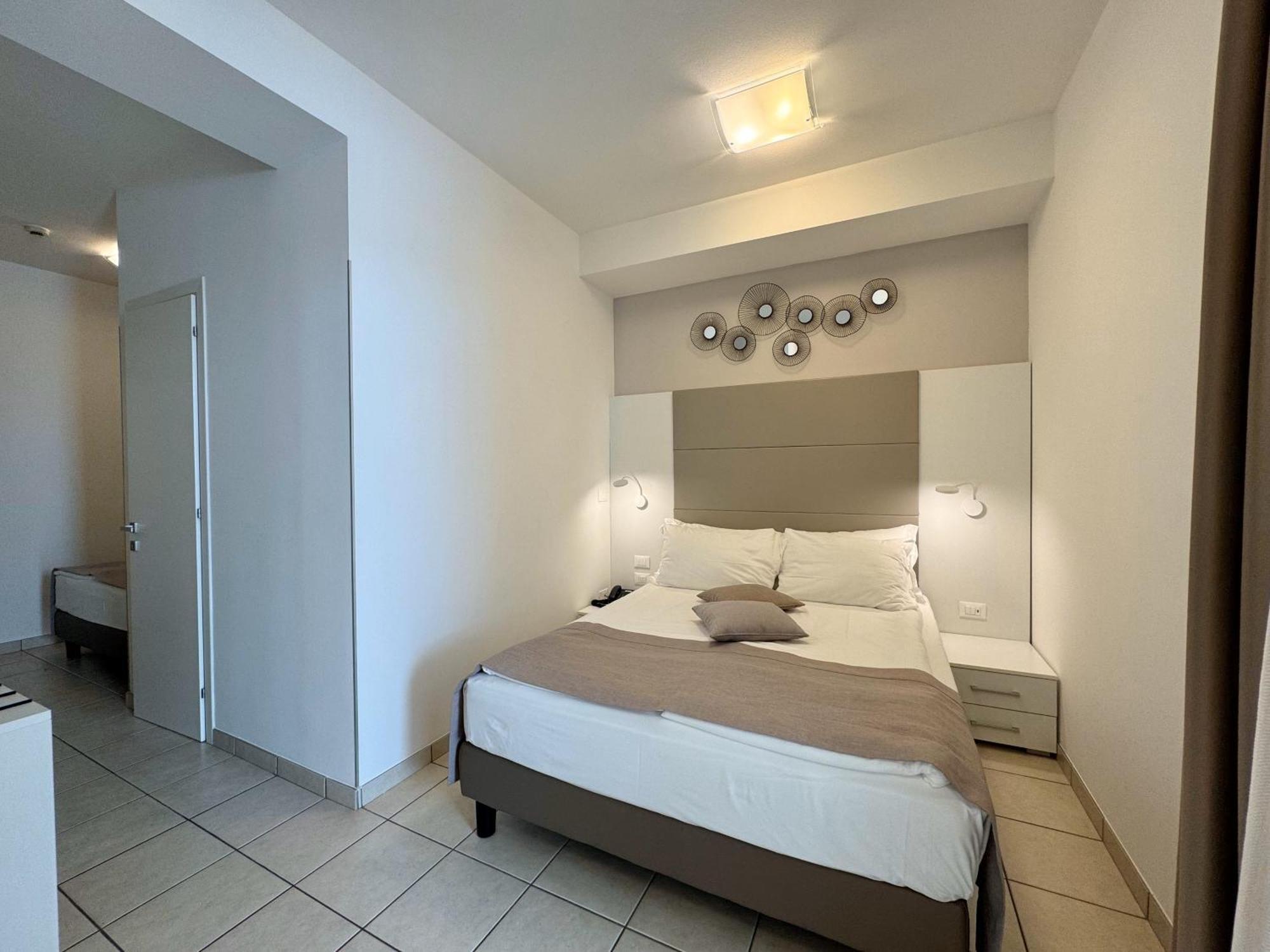 Hotel Lux Caorle Exterior foto